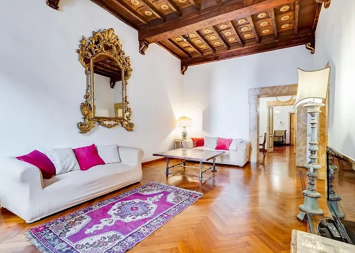Historical Few Steps From Piazza Navona Apartament